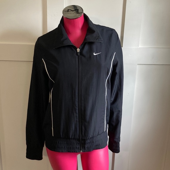 Nike Jackets & Blazers - Nike Running Jacket Black Vented White Mesh Lining 370902-010 Size Medium 8-10